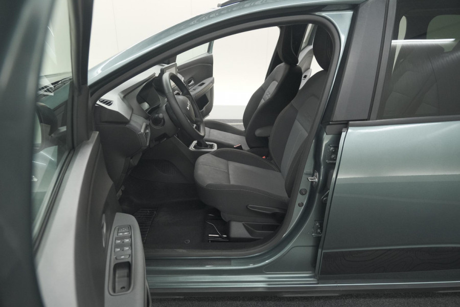 Dacia Jogger 1.6 Hybrid 140 Extreme | 5 Zitplaatsen | Trekhaak | Camera | Dodehoekdetectie