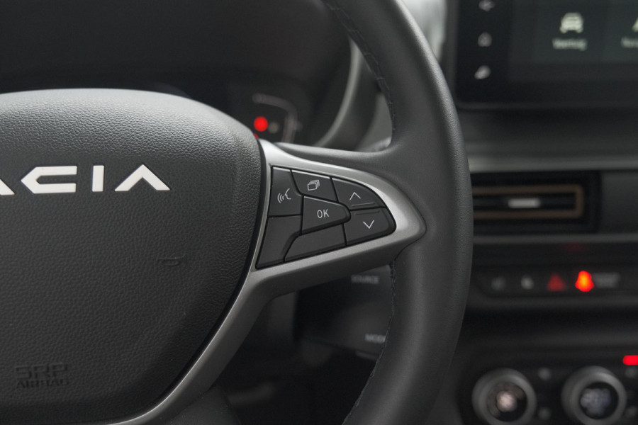 Dacia Jogger 1.6 Hybrid 140 Extreme | 5 Zitplaatsen | Trekhaak | Camera | Dodehoekdetectie