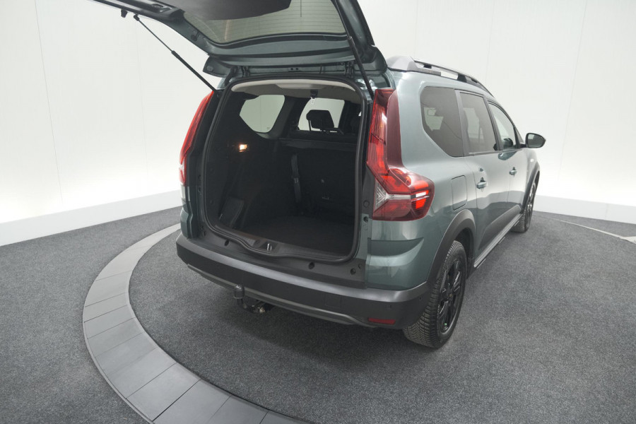 Dacia Jogger 1.6 Hybrid 140 Extreme | 5 Zitplaatsen | Trekhaak | Camera | Dodehoekdetectie