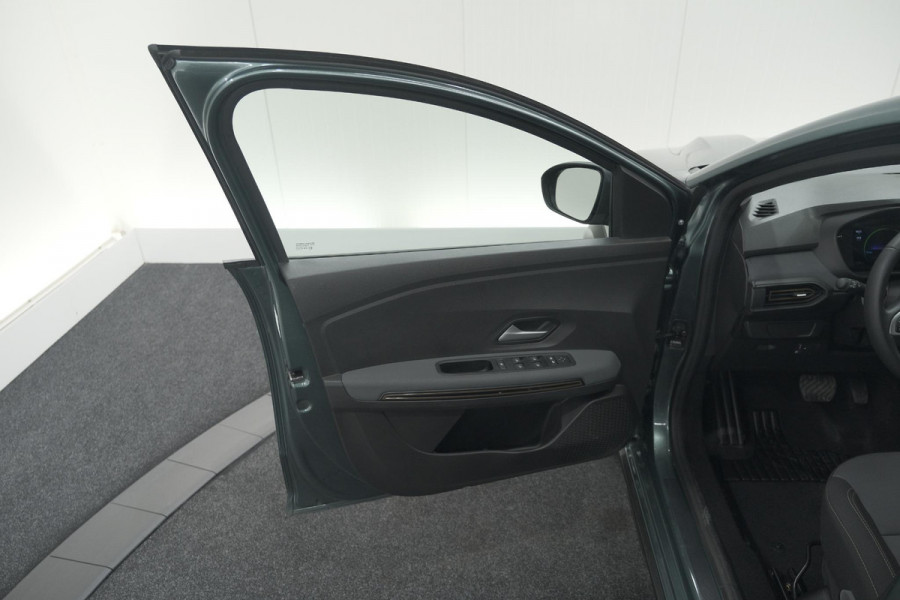Dacia Jogger 1.6 Hybrid 140 Extreme | 5 Zitplaatsen | Trekhaak | Camera | Dodehoekdetectie