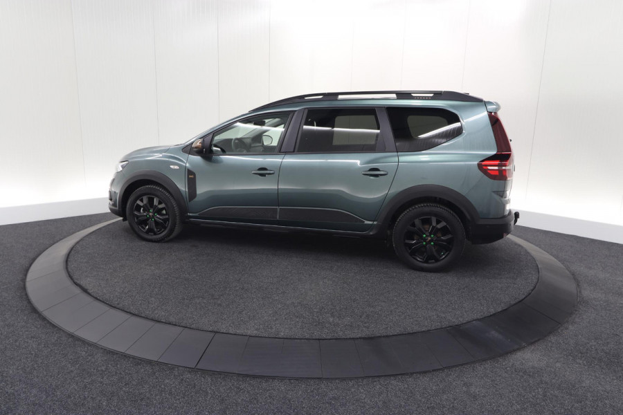 Dacia Jogger 1.6 Hybrid 140 Extreme | 5 Zitplaatsen | Trekhaak | Camera | Dodehoekdetectie