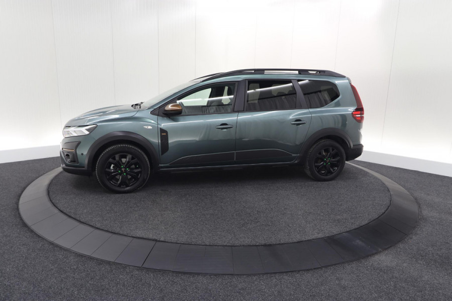 Dacia Jogger 1.6 Hybrid 140 Extreme | 5 Zitplaatsen | Trekhaak | Camera | Dodehoekdetectie