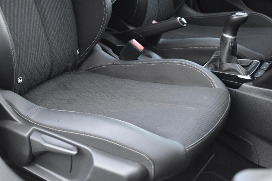 Opel Corsa 1.2 Edition Cruise Stoelvw Stuurvw Lane