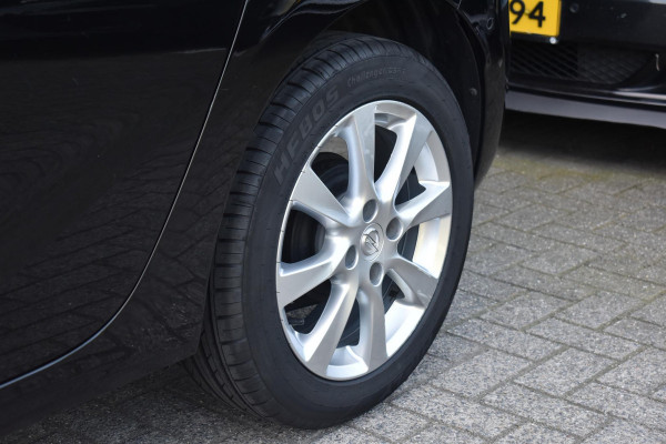 Opel Corsa 1.2 Edition Cruise Stoelvw Stuurvw Lane