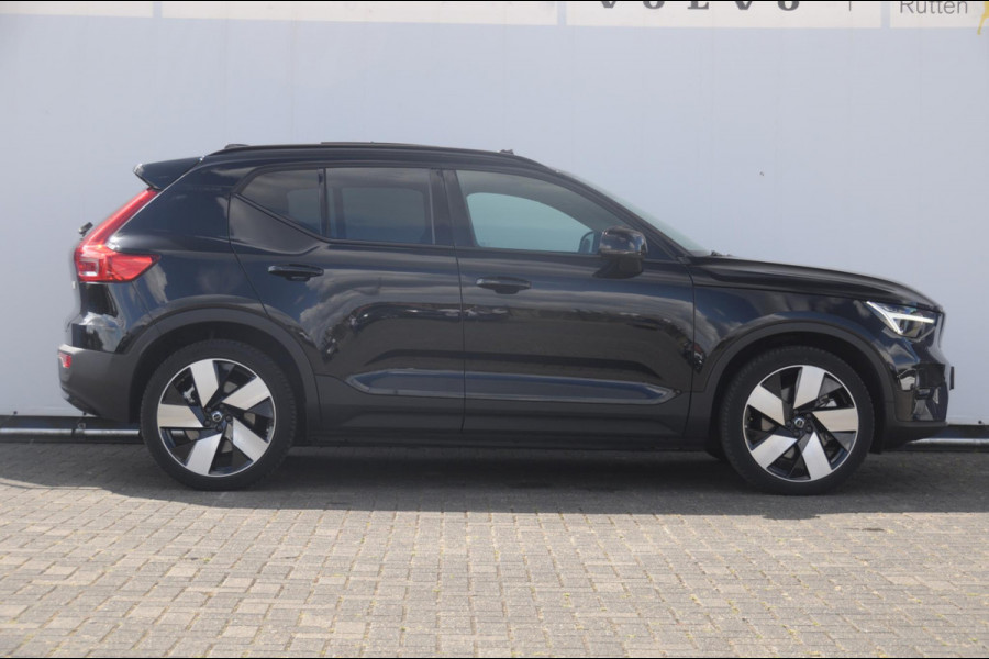 Volvo XC40 408PK Automaat Recharge Twin Ultimate / Adaptieve cruise control/ Panoramadak/ Elektrische stoelen met geheugen/ BLIS/ Elektrische achterklep/ Parkeersensoren met 360 Camera/ Stoel en stuurwielverwarming/ Mistlampen/ Luxe bekleding/ 20" Velgen/ Harman kardon audio/ Apple carplay