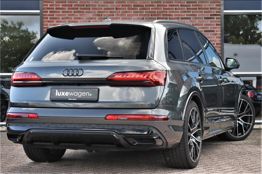 Audi Q7 55 TFSI quattro S-Line 7-persoons Pano S-zetels Trekh ACC HUD B&O 360 Soft-close