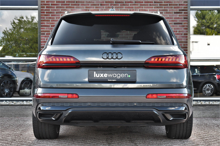 Audi Q7 55 TFSI quattro S-Line 7-persoons Pano S-zetels Trekh ACC HUD B&O 360 Soft-close