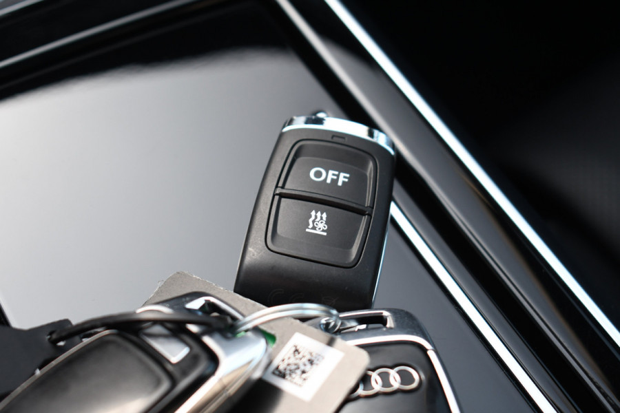 Audi Q7 55 TFSI quattro S-Line 7-persoons Pano S-zetels Trekh ACC HUD B&O 360 Soft-close
