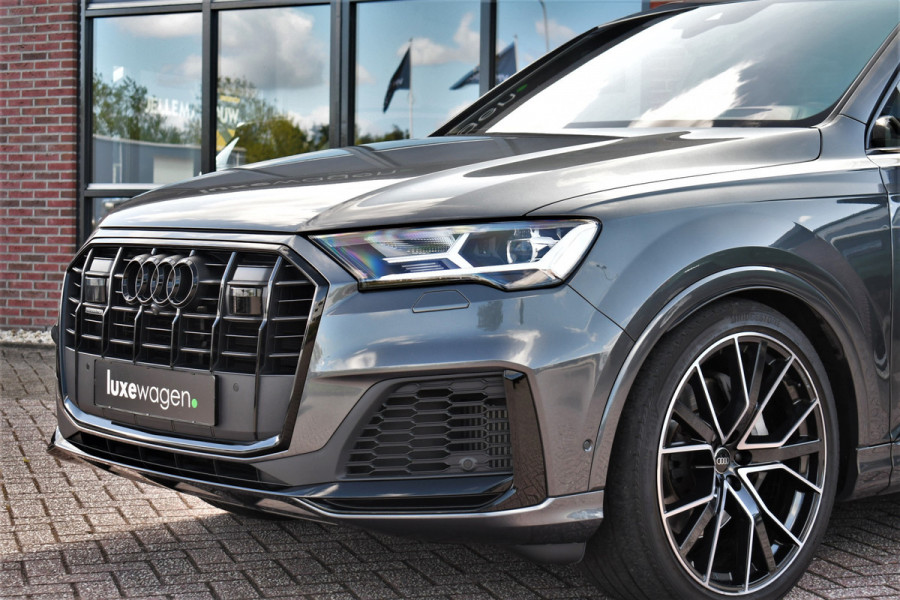 Audi Q7 55 TFSI quattro S-Line 7-persoons Pano S-zetels Trekh ACC HUD B&O 360 Soft-close