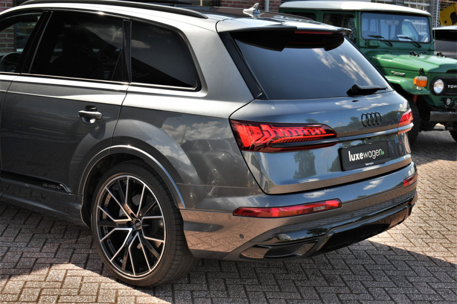 Audi Q7 55 TFSI quattro S-Line 7-persoons Pano S-zetels Trekh ACC HUD B&O 360 Soft-close