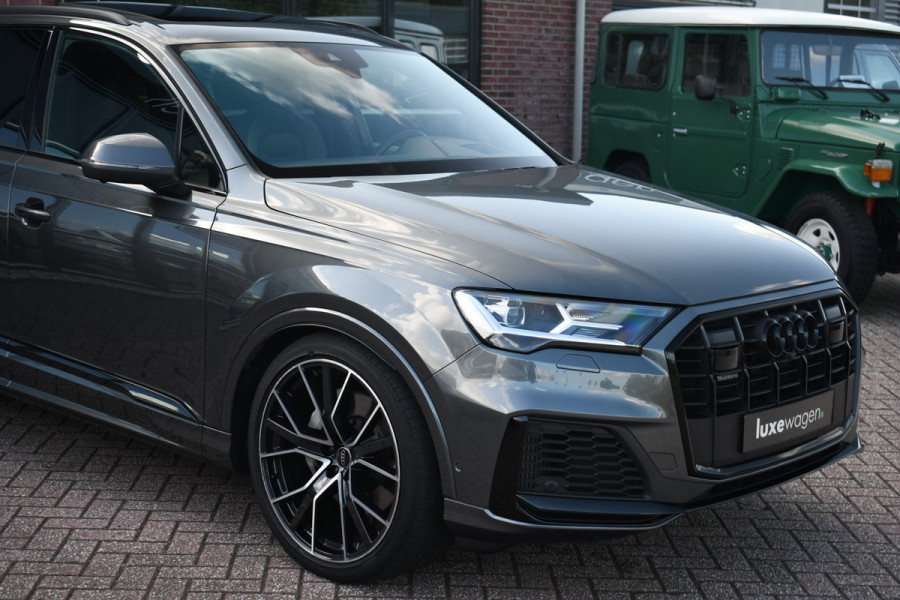 Audi Q7 55 TFSI quattro S-Line 7-persoons Pano S-zetels Trekh ACC HUD B&O 360 Soft-close