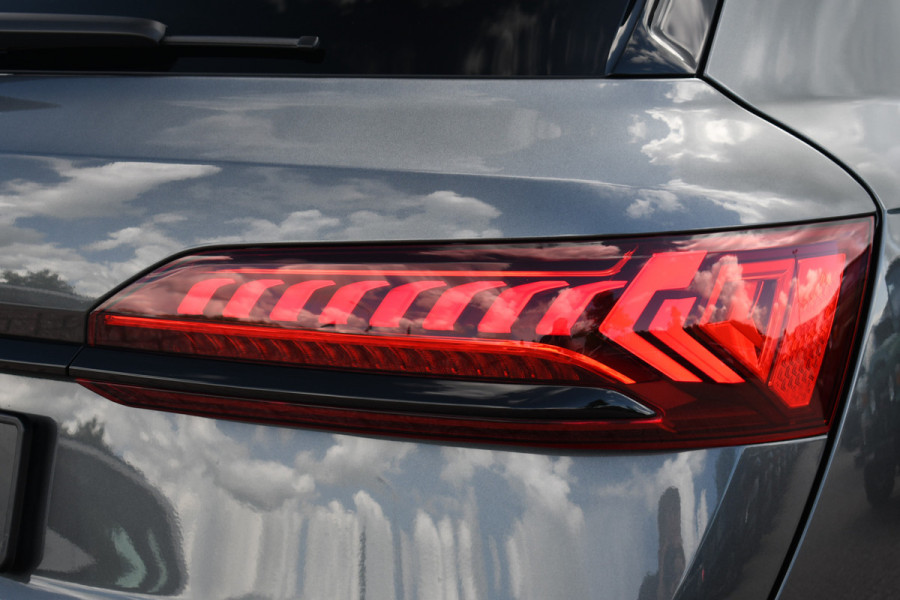 Audi Q7 55 TFSI quattro S-Line 7-persoons Pano S-zetels Trekh ACC HUD B&O 360 Soft-close