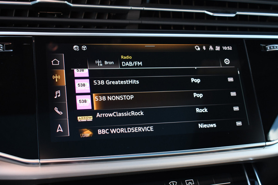 Audi Q7 55 TFSI quattro S-Line 7-persoons Pano S-zetels Trekh ACC HUD B&O 360 Soft-close