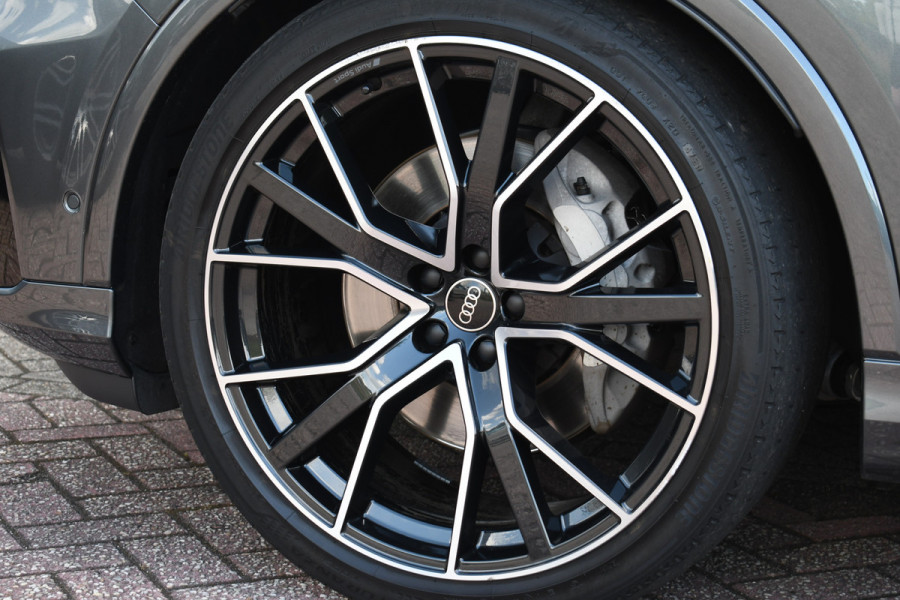 Audi Q7 55 TFSI quattro S-Line 7-persoons Pano S-zetels Trekh ACC HUD B&O 360 Soft-close
