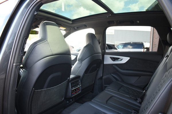 Audi Q7 55 TFSI quattro S-Line 7-persoons Pano S-zetels Trekh ACC HUD B&O 360 Soft-close