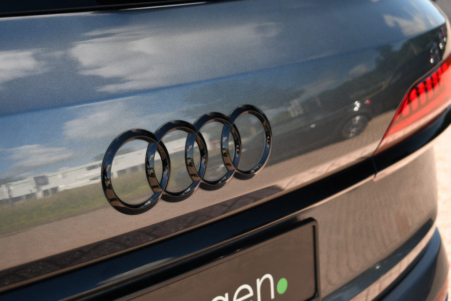 Audi Q7 55 TFSI quattro S-Line 7-persoons Pano S-zetels Trekh ACC HUD B&O 360 Soft-close