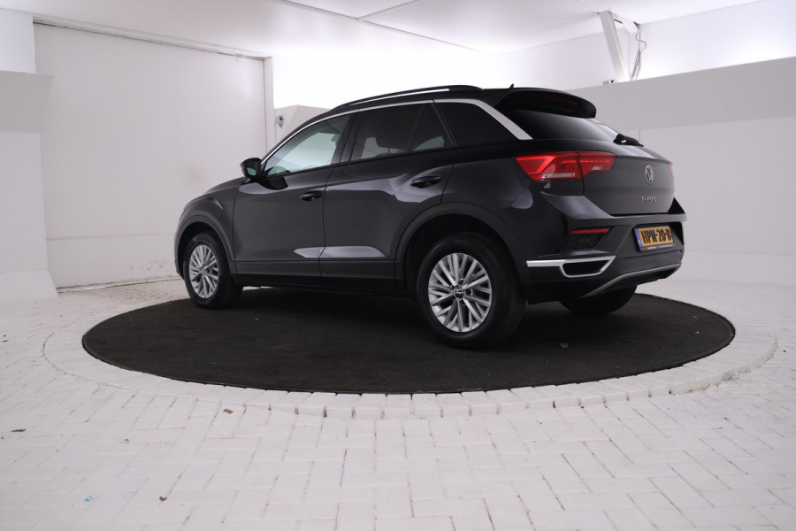 Volkswagen T-Roc 1.0 TSI Style Business extreem weinig kms!