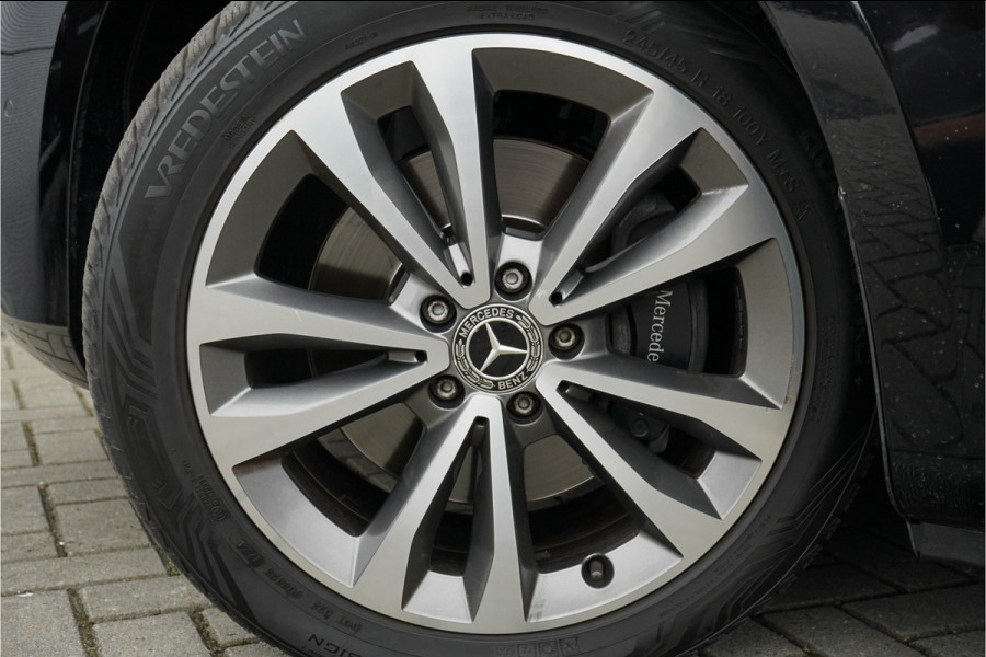 Mercedes-Benz V-Klasse 300d Lang Avantgarde 7-Pers Stoelkoeling Burmester