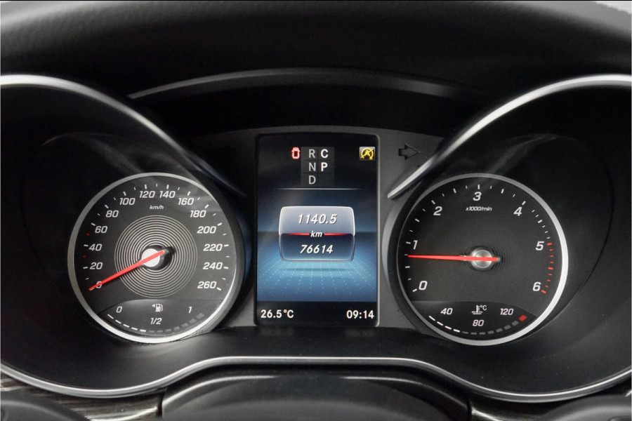 Mercedes-Benz V-Klasse 300d Lang Avantgarde 7-Pers Stoelkoeling Burmester