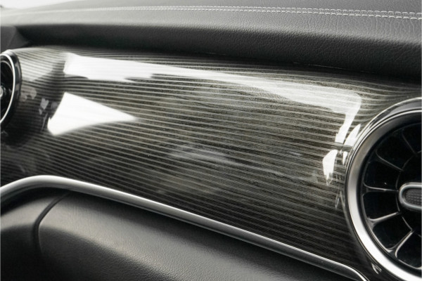Mercedes-Benz V-Klasse 300d Lang Avantgarde 7-Pers Stoelkoeling Burmester