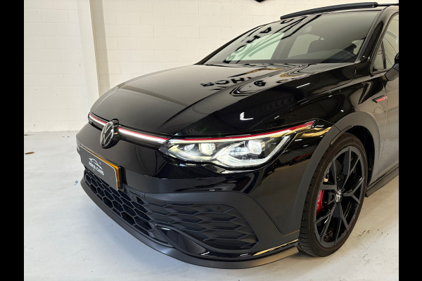 Volkswagen Golf 2.0 TSI GTI CLUBSPORT 300pk panorama