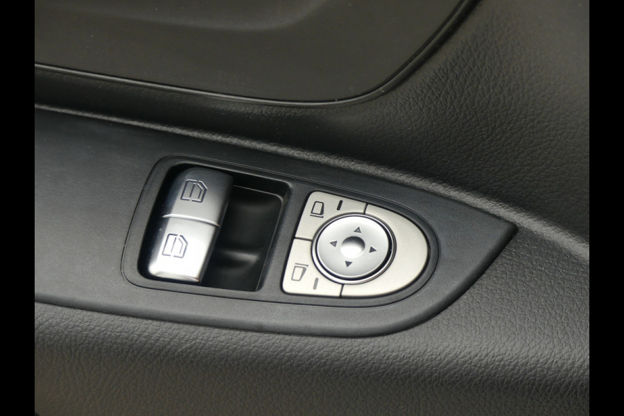 Mercedes-Benz Vito 111 CDI Lang Airco/Trekhaak/Lichtmetalen velgen