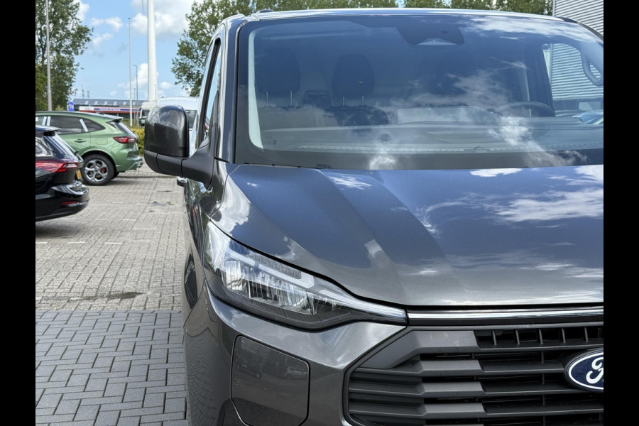 Ford Transit Custom 320 2.5 PHEV L2H1 Limited 233pk | Driver Assistance pack Premium | Wegklapbare Trekhaak | Verwarmd Stuurwiel | 17 inch Licht metalen Velgen | B&O Speakers