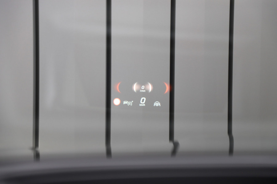 Mercedes-Benz GLC 300e AMG 4-Matic | 313PK | Pano | Head-up | Sfeerverlichting | Burmester | Memory | Stuurwielverw. | Keyles-go | 2024.