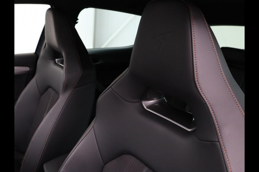 CUPRA Leon 1.4 e-Hybrid | Stoel & stuurverwarming | Adaptive cruise | Camera | Navigatie | Keyless | Full LED | Sportstoelen | PHEV