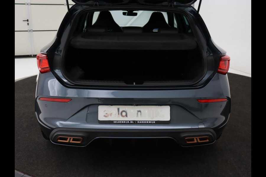 CUPRA Leon 1.4 e-Hybrid | Stoel & stuurverwarming | Adaptive cruise | Camera | Navigatie | Keyless | Full LED | Sportstoelen | PHEV