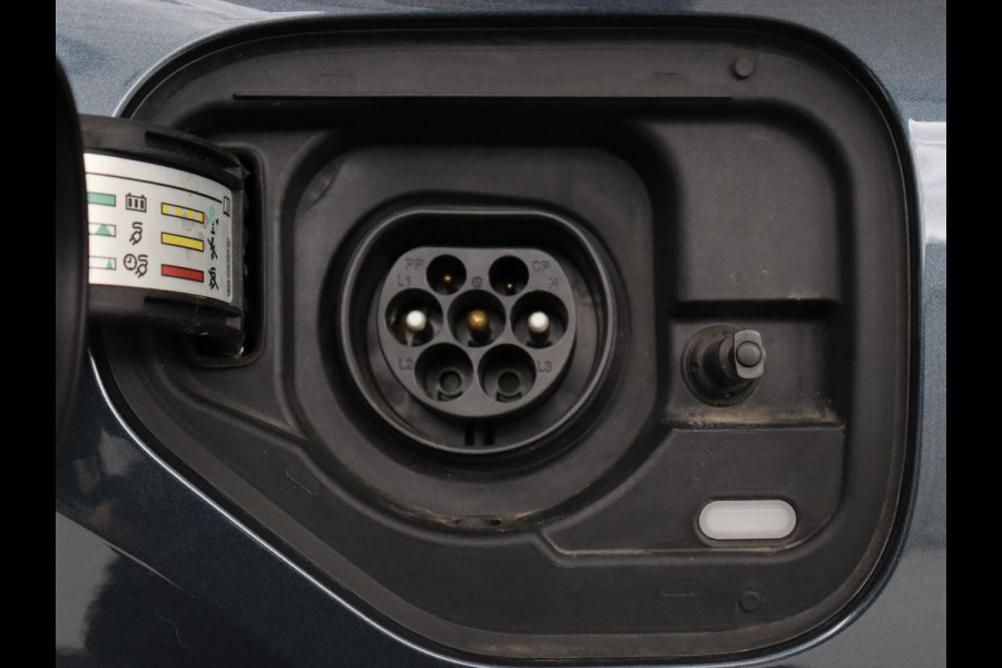 CUPRA Leon 1.4 e-Hybrid | Stoel & stuurverwarming | Adaptive cruise | Camera | Navigatie | Keyless | Full LED | Sportstoelen | PHEV