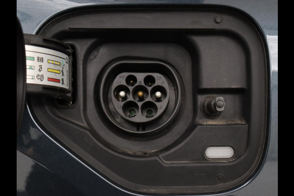 CUPRA Leon 1.4 e-Hybrid | Stoel & stuurverwarming | Adaptive cruise | Camera | Navigatie | Keyless | Full LED | Sportstoelen | PHEV