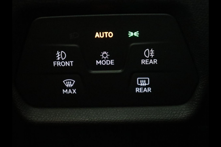 CUPRA Leon 1.4 e-Hybrid | Stoel & stuurverwarming | Adaptive cruise | Camera | Navigatie | Keyless | Full LED | Sportstoelen | PHEV
