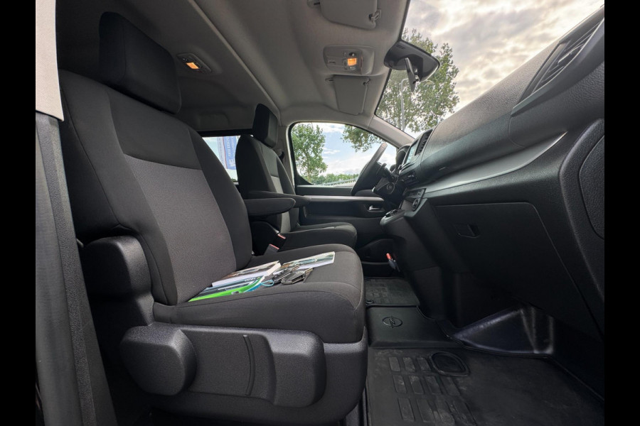 Opel Vivaro 2.0 CDTI L3H1 DC Innovation 130KW DUBBEL CAB / TREKHAAK AFN. / CAMERA / DUBBELE SCHUIFD / WARNINGSPOTS / PDC / CARPLAY