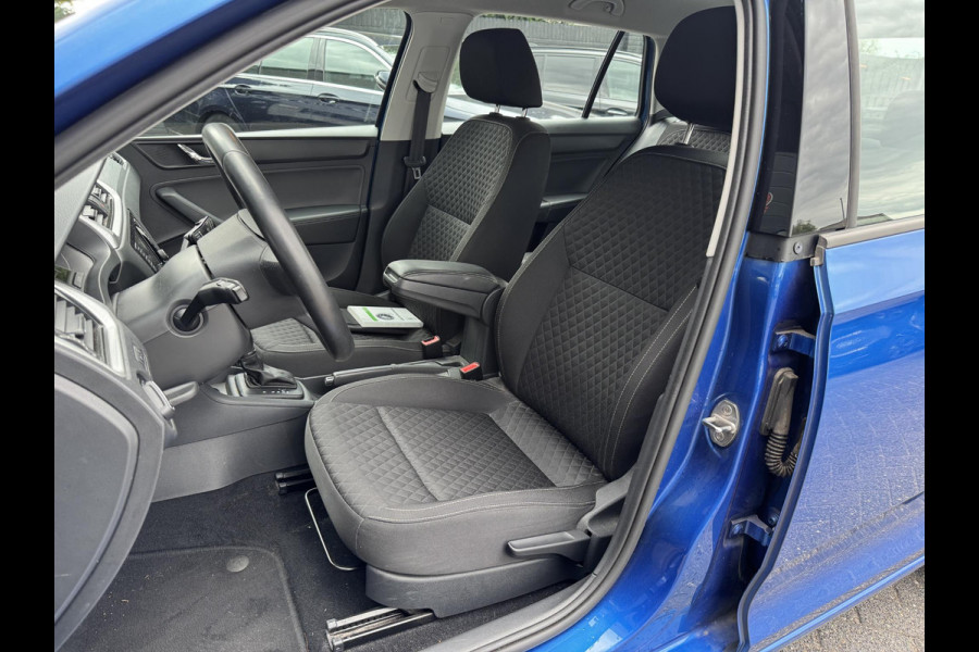 Škoda Rapid Spaceback 1.2 TSI Greentech Drive | Navigatie | Trekhaak | Parkeersensoren | Lichtmetalen Velgen |