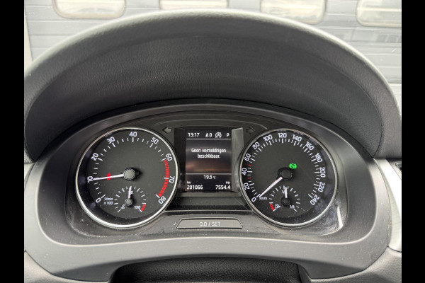 Škoda Rapid Spaceback 1.2 TSI Greentech Drive | Navigatie | Trekhaak | Parkeersensoren | Lichtmetalen Velgen |