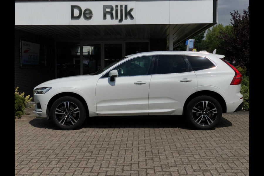 Volvo XC60 2.0 T6 AWD Momentum | Pano, Luchtvering, 360 Camera, Stoelverw., Carplay/Android, Virt. Cockp. | 1e Eigenaar |