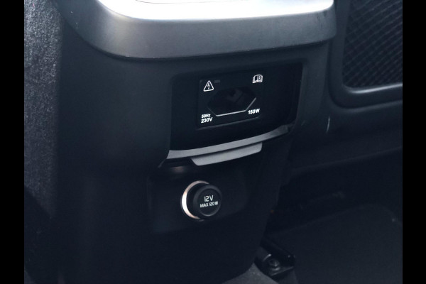 Volvo XC60 2.0 T6 AWD Momentum | Pano, Luchtvering, 360 Camera, Stoelverw., Carplay/Android, Virt. Cockp. | 1e Eigenaar |