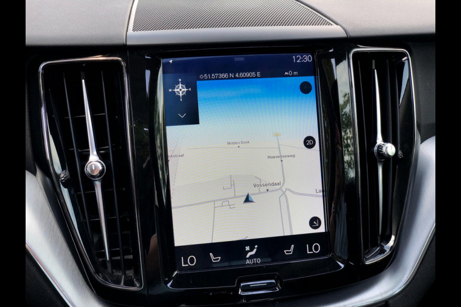 Volvo XC60 2.0 T6 AWD Momentum | Pano, Luchtvering, 360 Camera, Stoelverw., Carplay/Android, Virt. Cockp. | 1e Eigenaar |