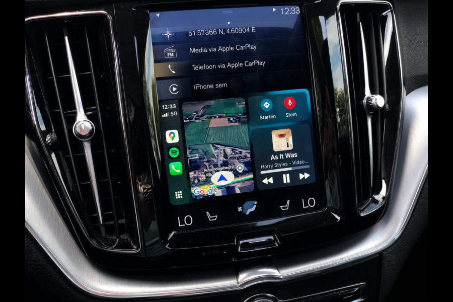 Volvo XC60 2.0 T6 AWD Momentum | Pano, Luchtvering, 360 Camera, Stoelverw., Carplay/Android, Virt. Cockp. | 1e Eigenaar |