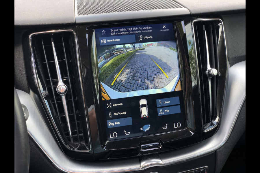 Volvo XC60 2.0 T6 AWD Momentum | Pano, Luchtvering, 360 Camera, Stoelverw., Carplay/Android, Virt. Cockp. | 1e Eigenaar |