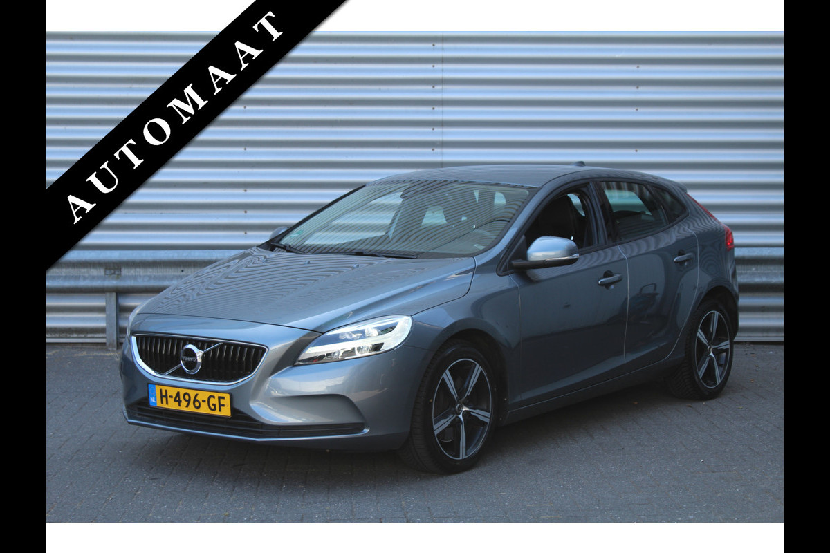 Volvo V40 1.5 T2 123pk Momentum Automaat Clima Cruise Navi Camera 17"LMV Volvo V40 1.5 T2 123pk Momentum Automaat Clima Cruise Navi Camera 17"LMV