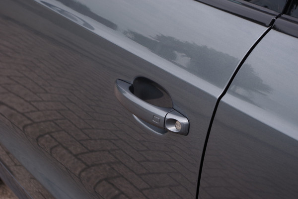 Audi Q3 1.4 TFSI Sport S-Line 125 PK Edition, Stoelverwarming, Leder, LED, Climate Control