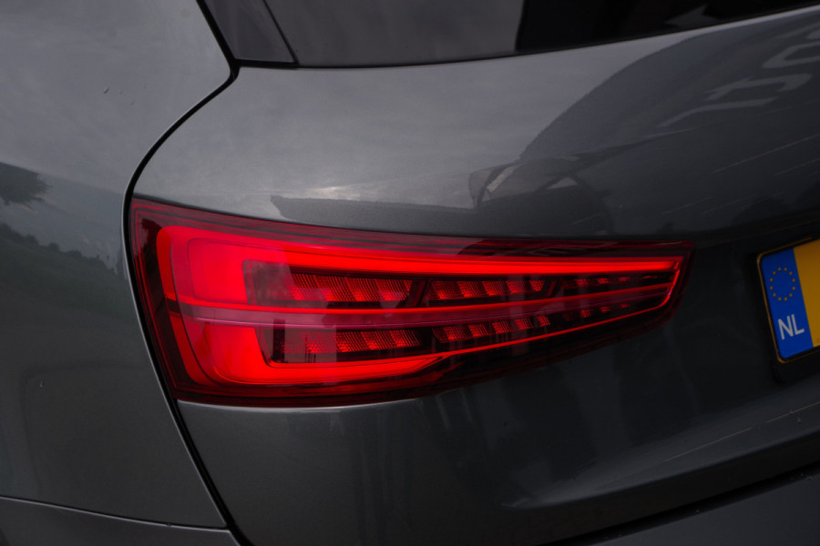 Audi Q3 1.4 TFSI Sport S-Line 125 PK Edition, Stoelverwarming, Leder, LED, Climate Control
