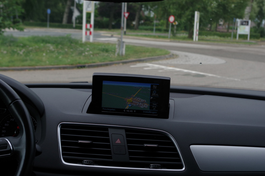 Audi Q3 1.4 TFSI Sport S-Line 125 PK Edition, Stoelverwarming, Leder, LED, Climate Control