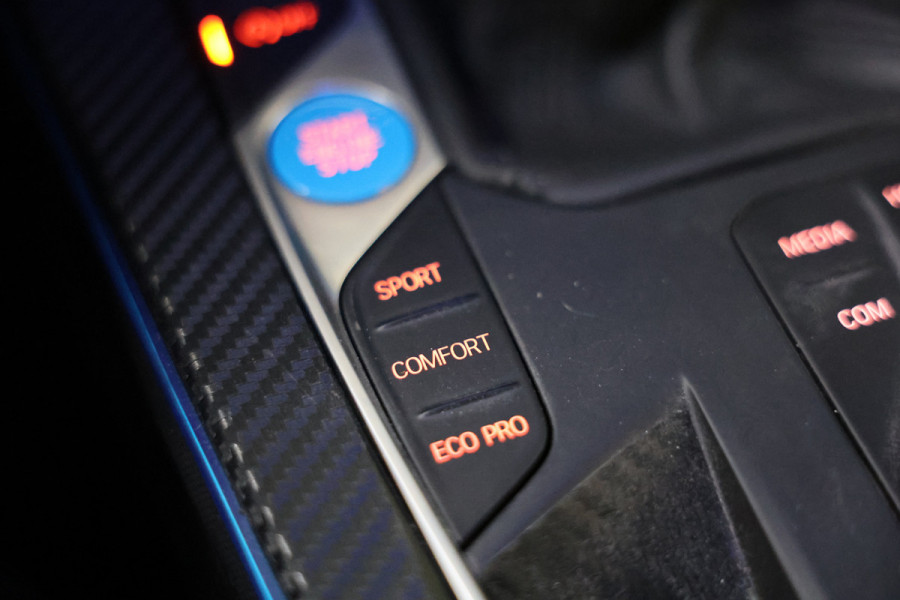 BMW 1-serie 118i M-Performance M-Sport H&K LEDER SFEER '20