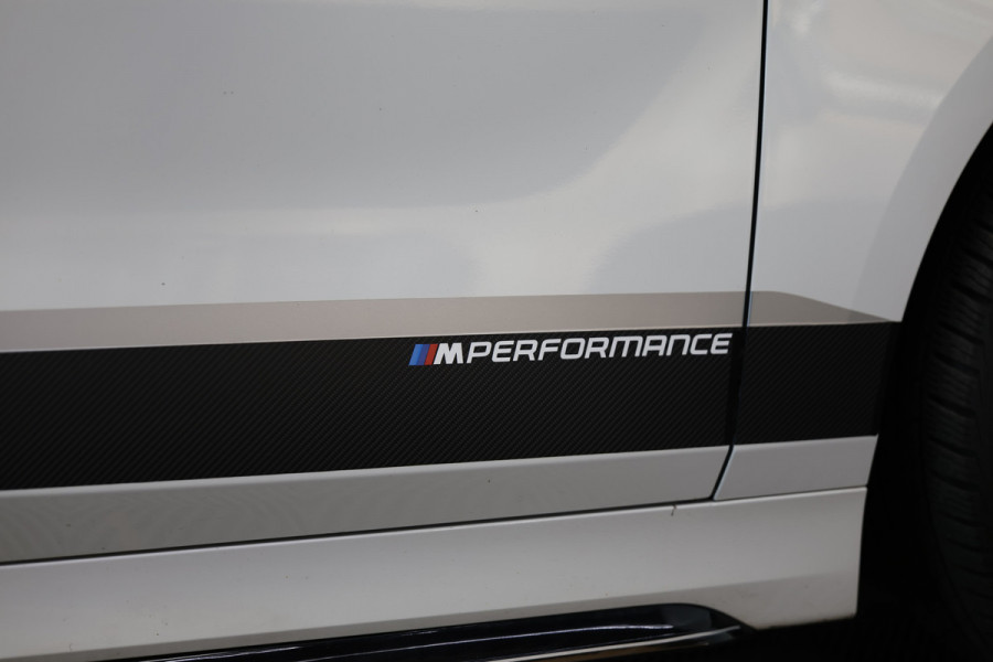 BMW 1-serie 118i M-Performance M-Sport H&K LEDER SFEER '20