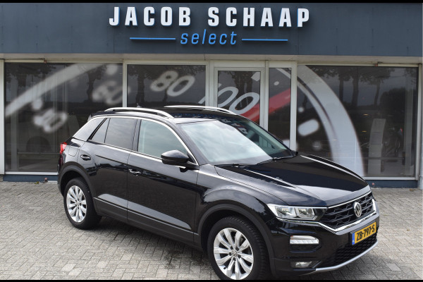 Volkswagen T-Roc 1.5 TSI Style Automaat / Navigatie / Adap. Cruise / Trekhaak / Camera / PDC v+a / 17" LM