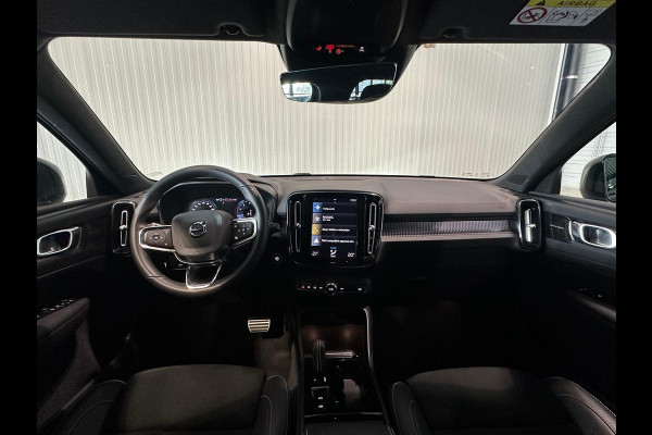 Volvo XC40 T3 Aut. R-Design ACC Trekhaak Parkeercamera 156pk