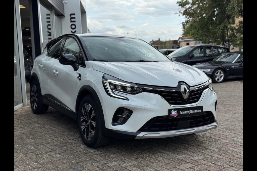 Renault Captur 1.6 E-Tech full hybrid 145 techno Groot navi / clima / Full LED / Lage km stand!
